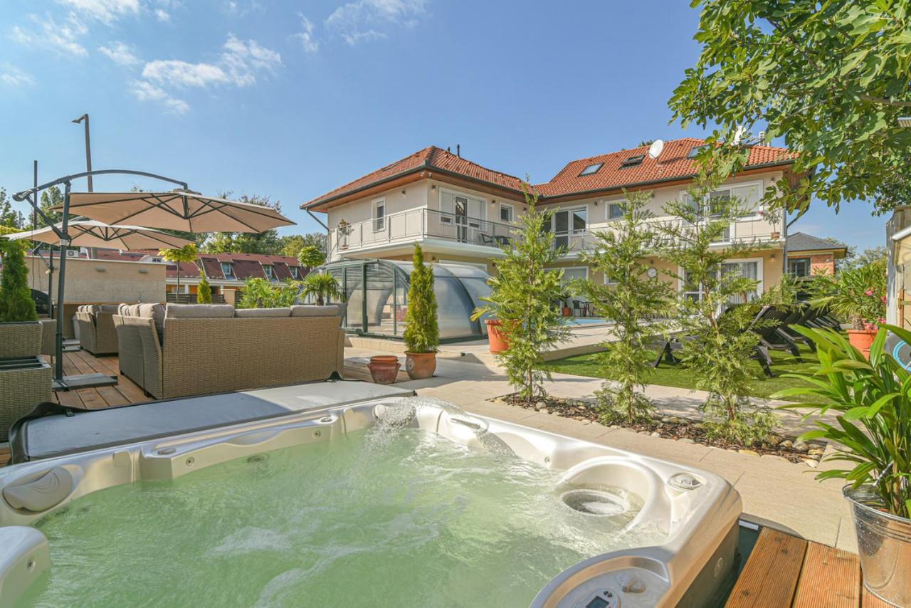 Happy Apartments Balatonlelle Exterior foto