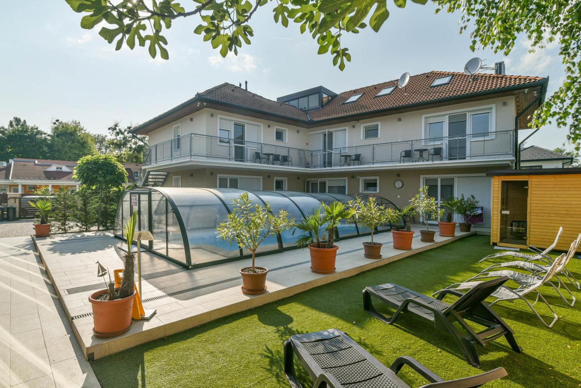 Happy Apartments Balatonlelle Exterior foto
